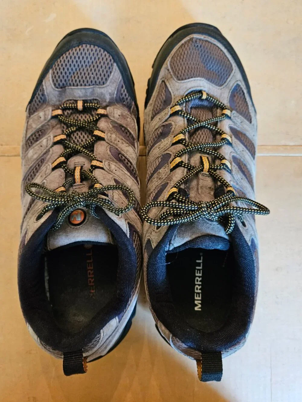 Merrell Mens Hiking Shoes Mismatched Pair 12 12.5 Vibram Trail